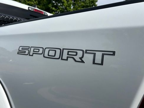 Used 2022 RAM 1500 Big Horn AWD/4WD image 27
