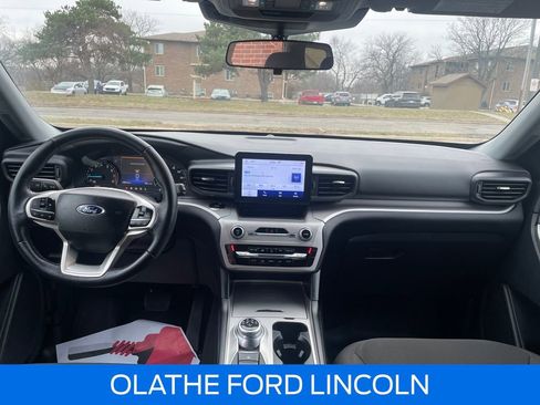 Certified 2023 Ford Explorer XLT image 22