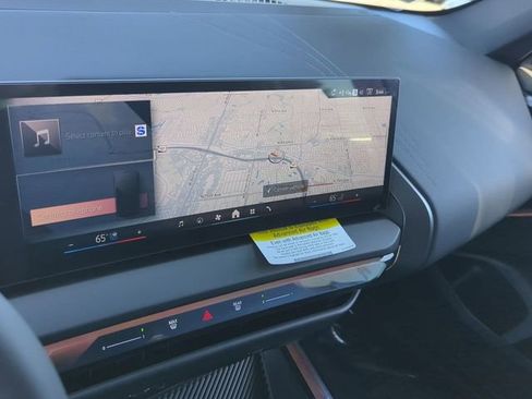 Used 2026 BMW X3 xDrive30 w/ Premium Package image 18