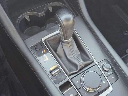 Used 2022 MAZDA MAZDA3 s image 29