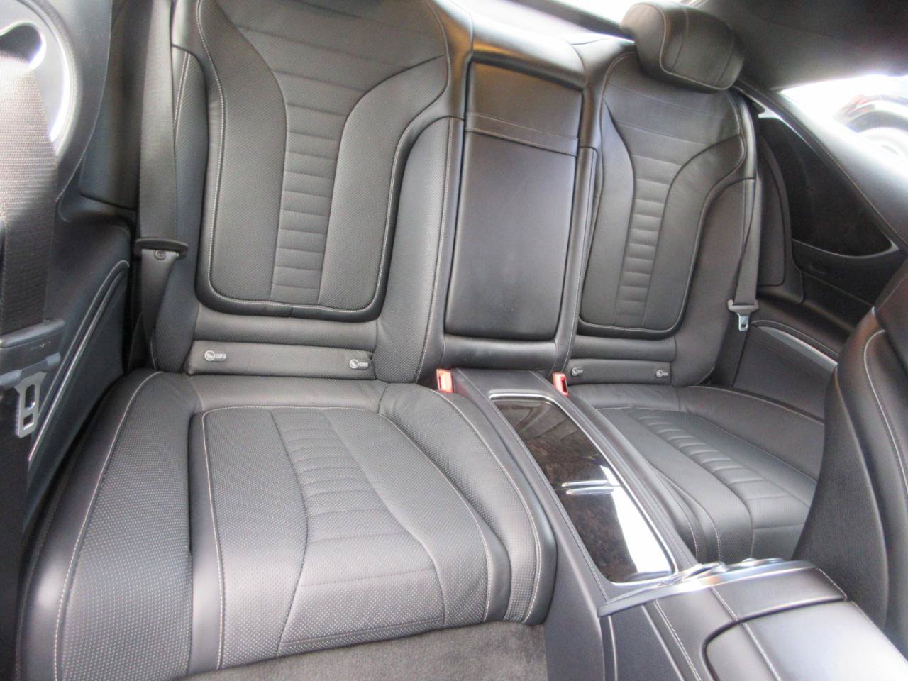 Used 2020 Mercedes-Benz S 560 4MATIC Coupe w/ AMG Line Exterior image 34