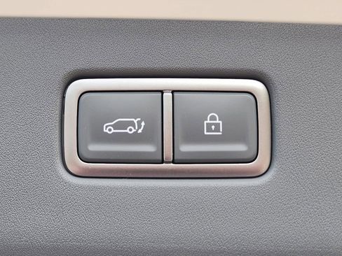 New 2026 Kia EV9 Wind image 12