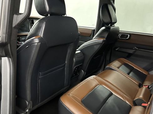Used 2024 Ford Bronco Outer Banks image 27