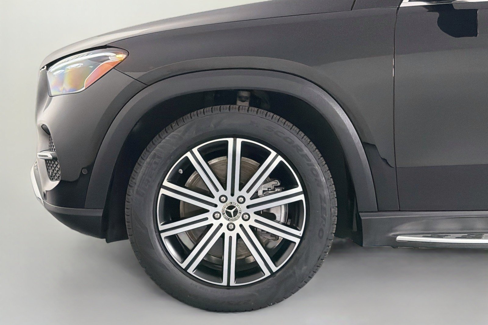 Certified 2024 Mercedes-Benz GLE 450 4MATIC image 11