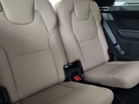 New 2026 Volvo XC90 B6 Plus w/ Protection Package AWD/4WD image 34