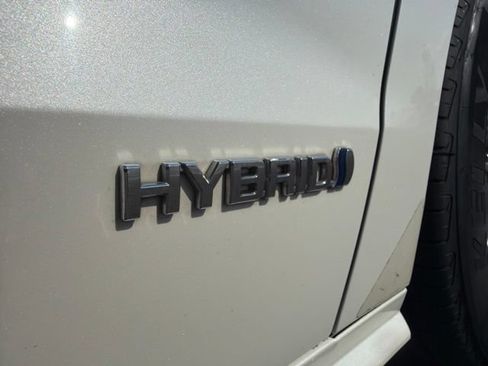 Used 2021 Toyota Sienna XLE FWD image 7