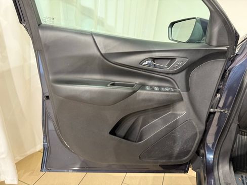 Used 2019 Chevrolet Equinox LT image 15
