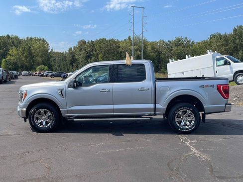 Used 2022 Ford F150 XLT w/ Equipment Group 302A High AWD/4WD image 2