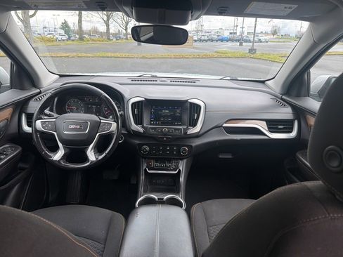 Used 2018 GMC Terrain SLE image 26