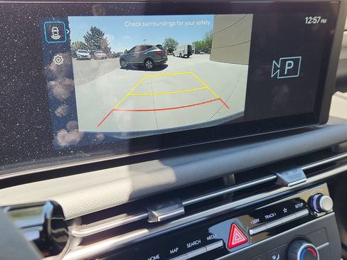 Certified 2025 Hyundai Santa Cruz SE AWD/4WD image 21