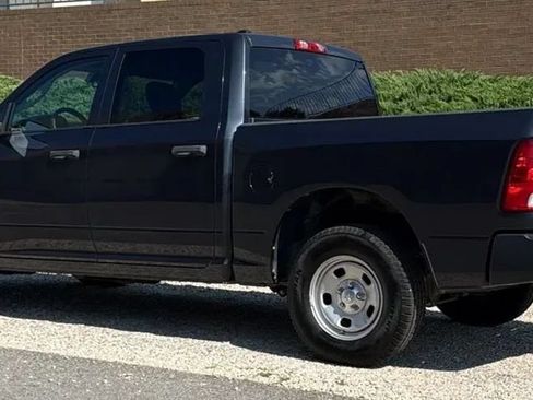 Used 2018 RAM 1500 Tradesman w/ Popular Equipment Group AWD/4WD image 7