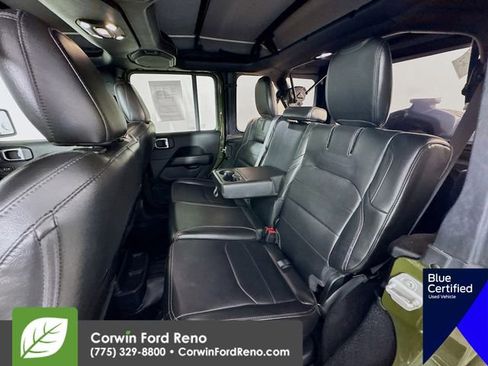 Used 2022 Jeep Wrangler Unlimited Sahara image 26