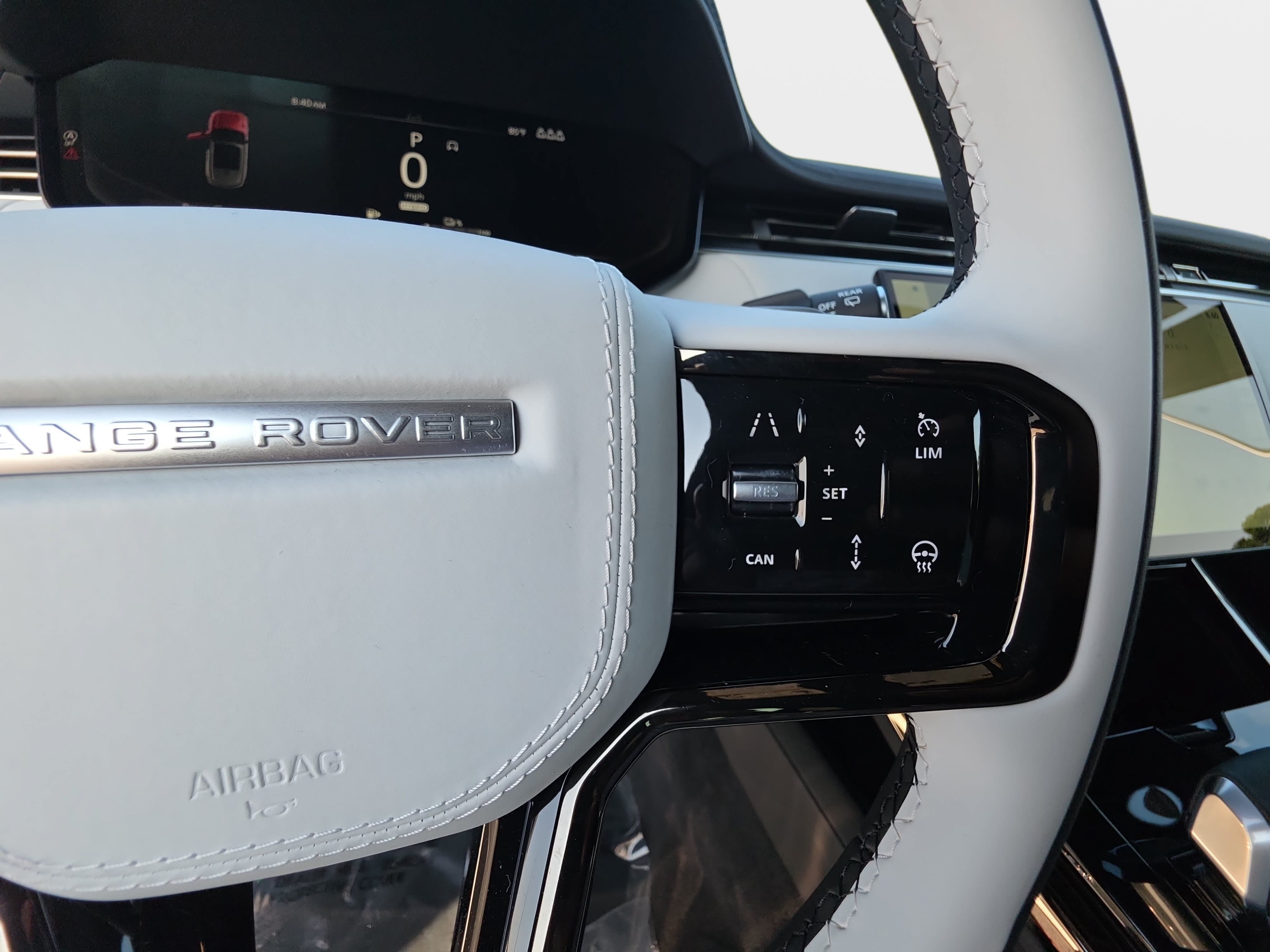 New 2026 Land Rover Range Rover Sport Dynamic SE AWD/4WD image 18