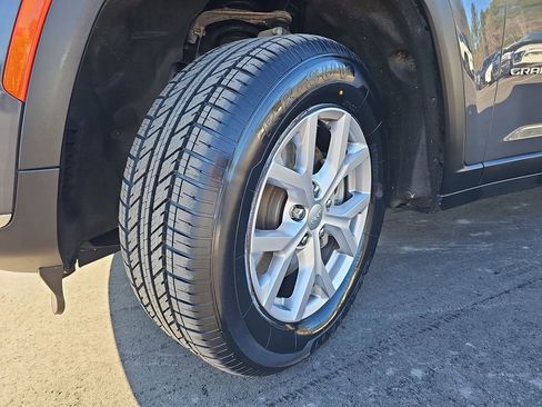 Used 2021 Jeep Grand Cherokee L Limited image 37