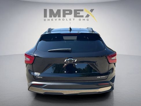 New 2026 Chevrolet Trax ACTIV w/ Driver Confidence Package FWD image 4