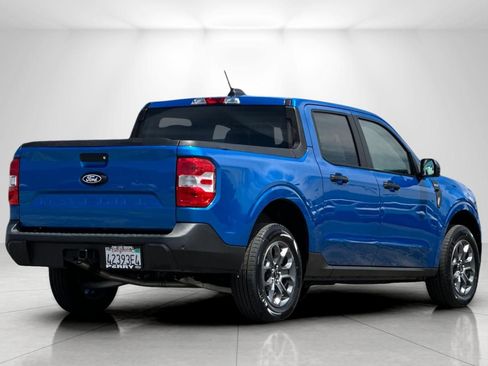 Used 2025 Ford Maverick XLT w/ XLT Luxury Package AWD/4WD image 3