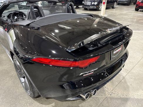 Used 2014 Jaguar F-TYPE S image 41