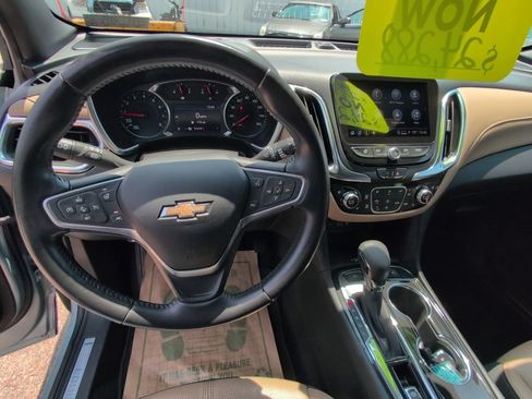 Used 2022 Chevrolet Equinox Premier AWD/4WD image 27