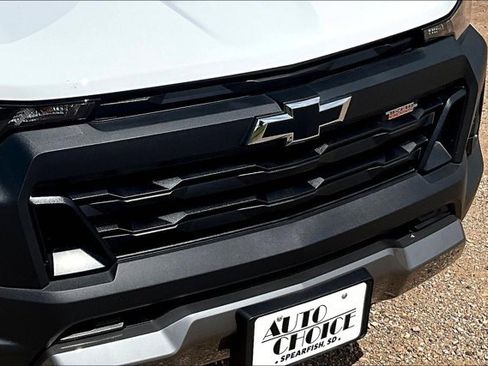 Used 2024 Chevrolet Colorado Trail Boss w/ Safety Package image 33