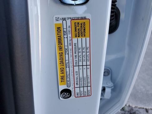 New 2026 Buick Envision Sport Touring image 32