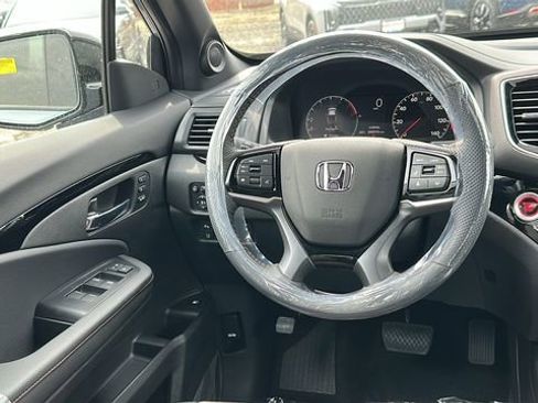 New 2026 Honda Ridgeline Black Edition image 25