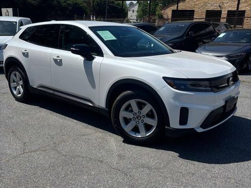 Used 2024 Honda Prologue EX image 24