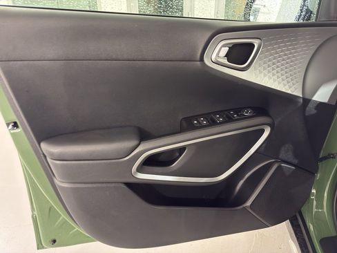 Used 2020 Kia Soul X-Line image 31