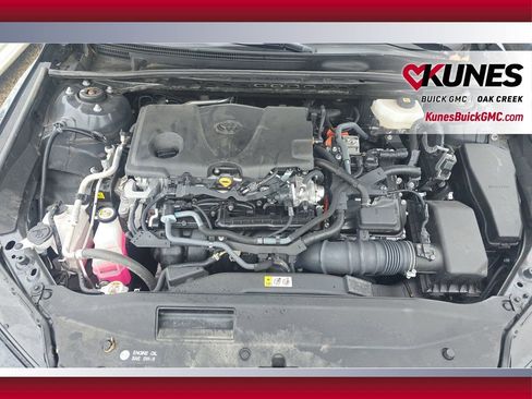 Used 2025 Toyota Camry Hybrid image 10