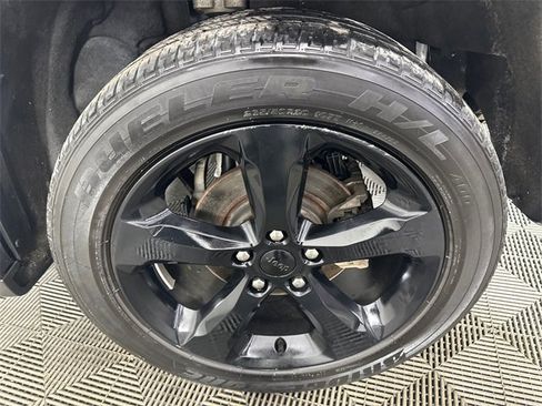 Used 2023 Jeep Grand Cherokee Altitude image 5