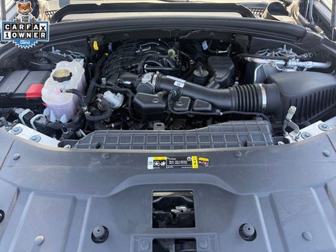 Used 2023 Jeep Grand Cherokee Limited image 23