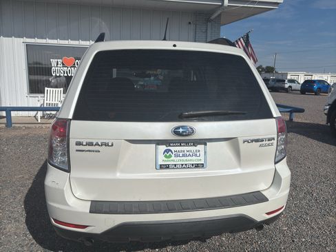 Used 2013 Subaru Forester 2.5X AWD/4WD image 5