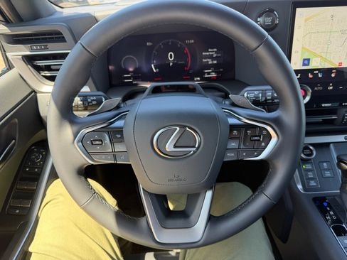 Used 2026 Lexus GX 550 AWD/4WD image 35