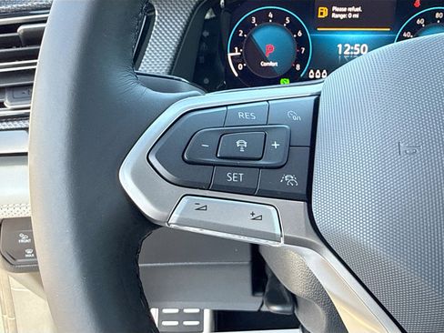 New 2026 Volkswagen Atlas Cross Sport SEL Premium R-Line AWD/4WD image 38