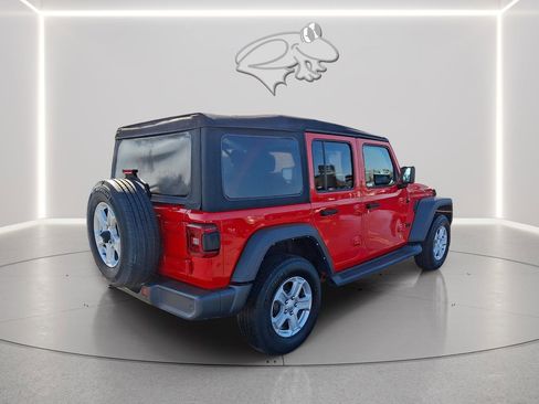 Used 2022 Jeep Wrangler Unlimited Sport image 5