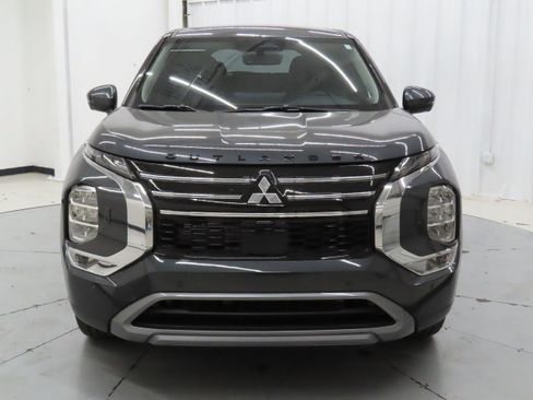 New 2026 Mitsubishi Outlander SE AWD/4WD image 8