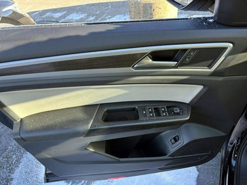 Used 2018 Volkswagen Atlas SEL image 8