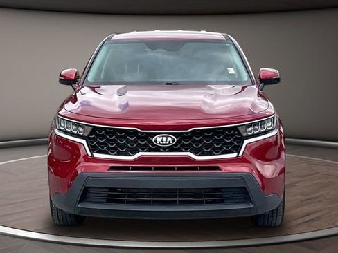 Used 2021 Kia Sorento LX FWD image 3