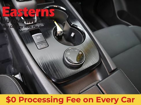 Used 2023 Nissan Rogue S AWD/4WD image 21