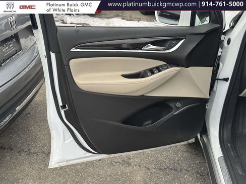 Used 2020 Buick Enclave Essence w/ LPO, Cargo Package image 15