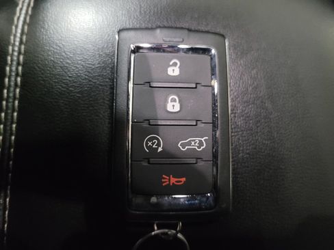 Used 2023 Jeep Grand Cherokee Altitude AWD/4WD image 32