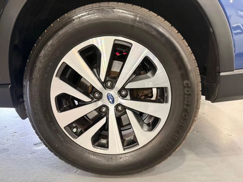 Used 2021 Subaru Outback Premium image 29