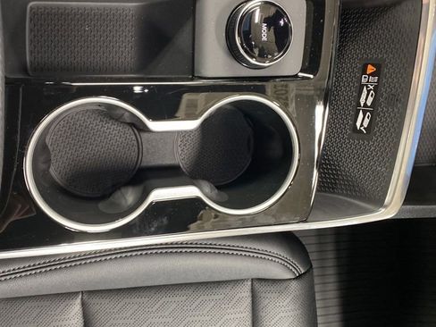 New 2026 Chevrolet Equinox LT w/ Convenience Package II image 47