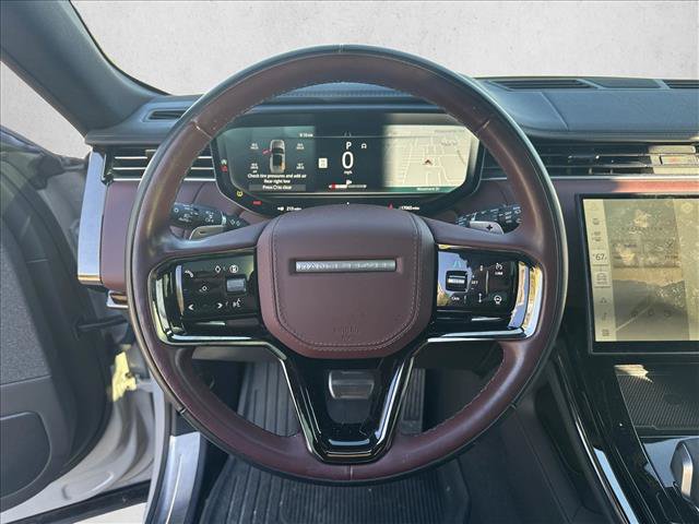 Used 2025 Land Rover Range Rover Sport Dynamic SE AWD/4WD image 13