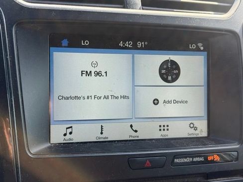 Used 2017 Ford Explorer XLT w/ Equipment Group 201A FWD image 19