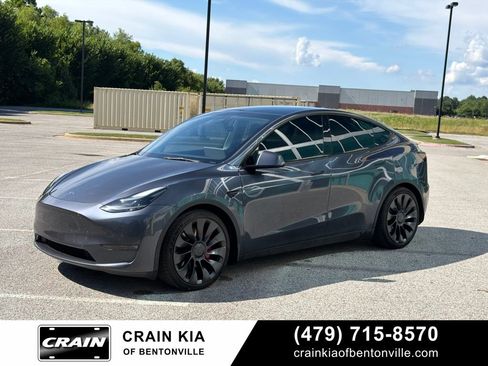 Used 2021 Tesla Model Y Performance AWD/4WD image 1