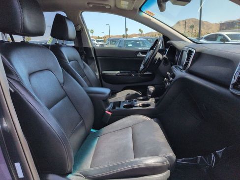Used 2019 Kia Sportage SX FWD image 17