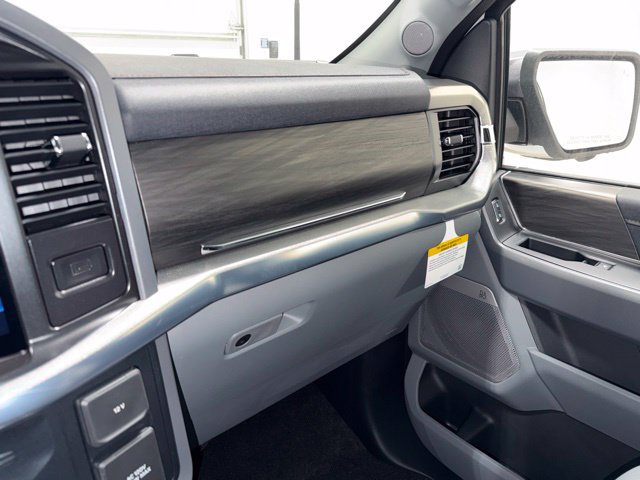 New 2026 Ford F150 Lariat w/ Equipment Group 501A Mid AWD/4WD image 28