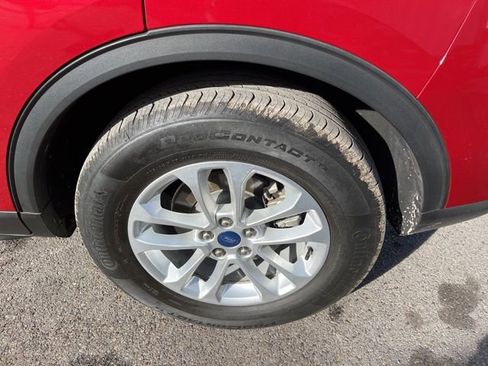 Used 2022 Ford Escape SE image 17