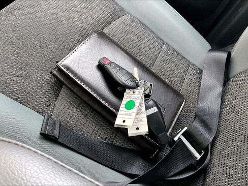 Used 2017 RAM 1500 Big Horn image 11