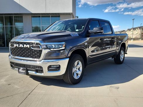 New 2026 RAM 1500 Big Horn AWD/4WD image 4